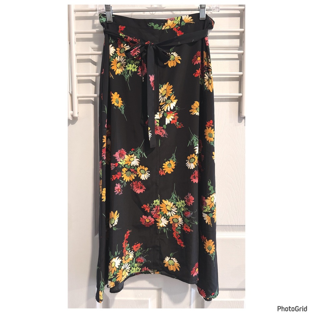 NWT MNG Suit Mango Floral Midi Skirt Size 6 Date Night Chic